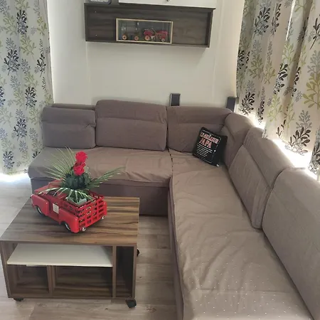 Mobil-home Au Calme Verneix